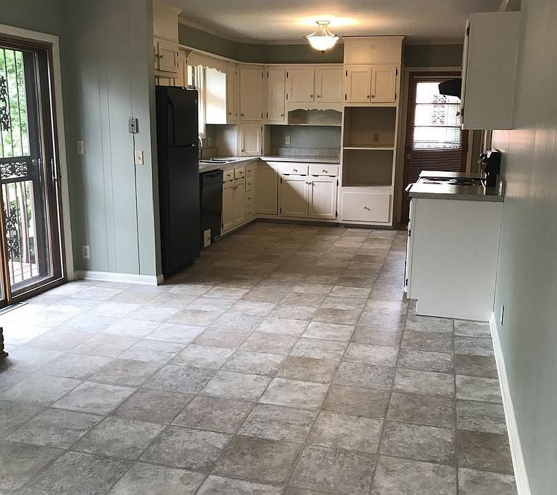 1st image of 2216 Craigmeade Cir
