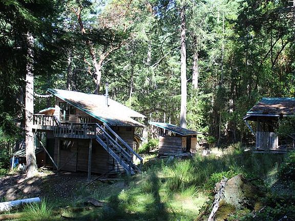 5th image of 334 Madrone Ln