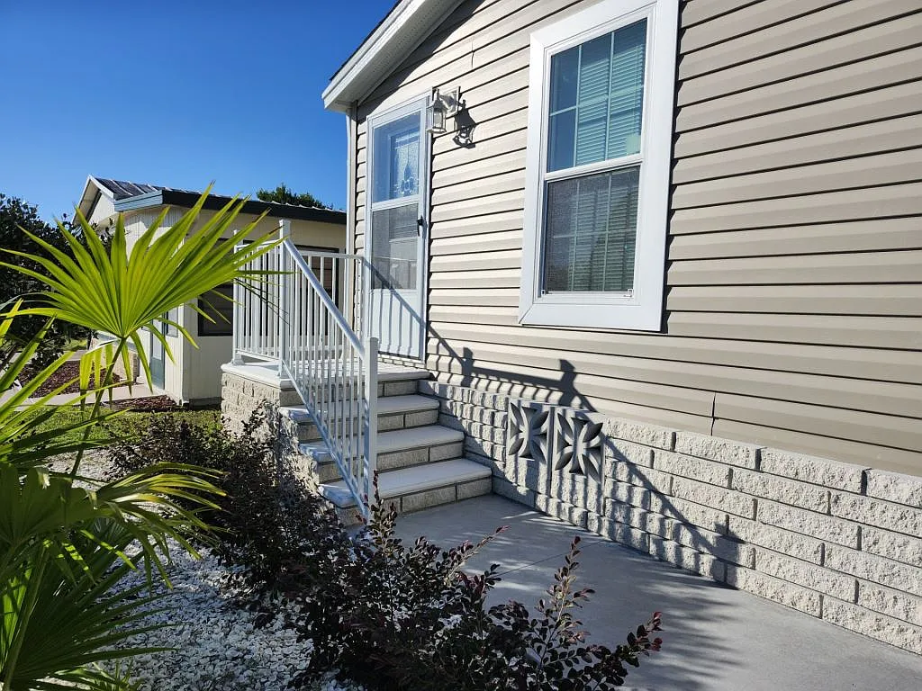 1 bed, 1.0 bath, 661 sqft, $1,150 — Photo 2
