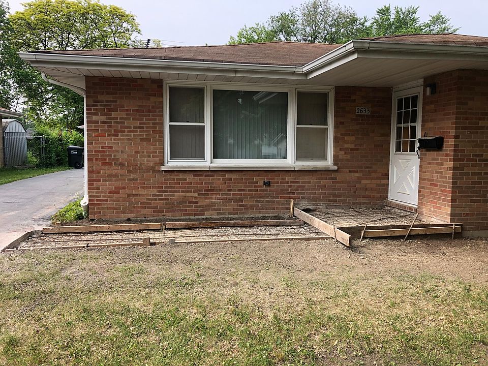 1st image of 2633 Brnot Ave