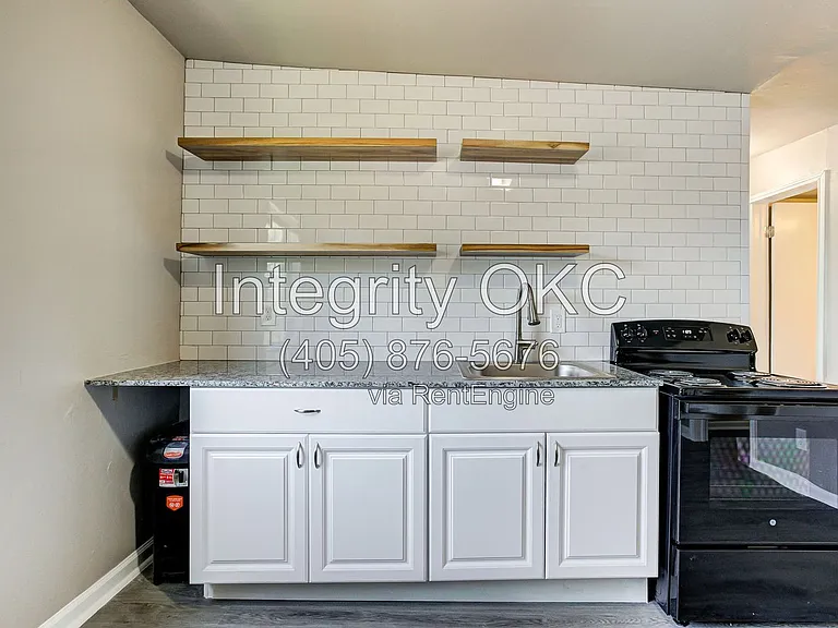 1919 NW 11th St #4D — Photo 19