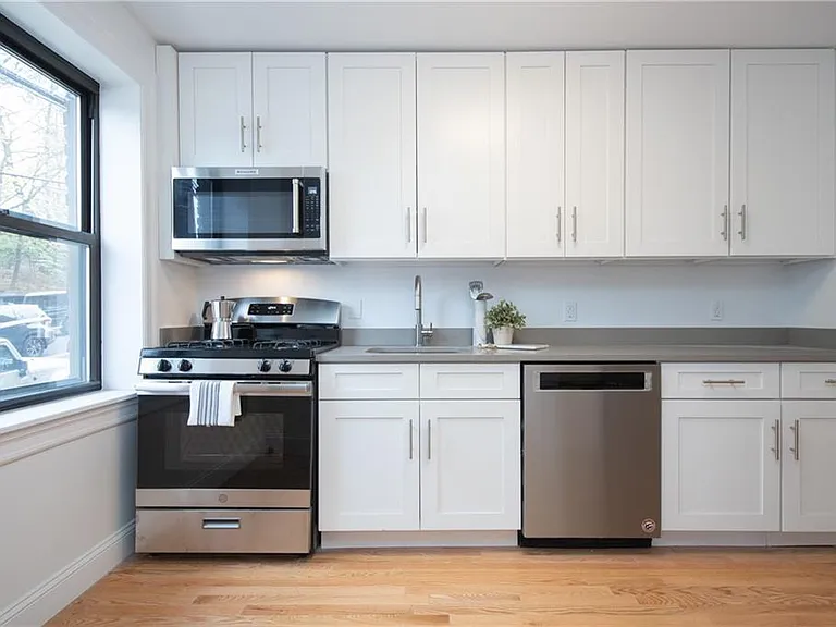 381 Broadway #2B — Photo 10
