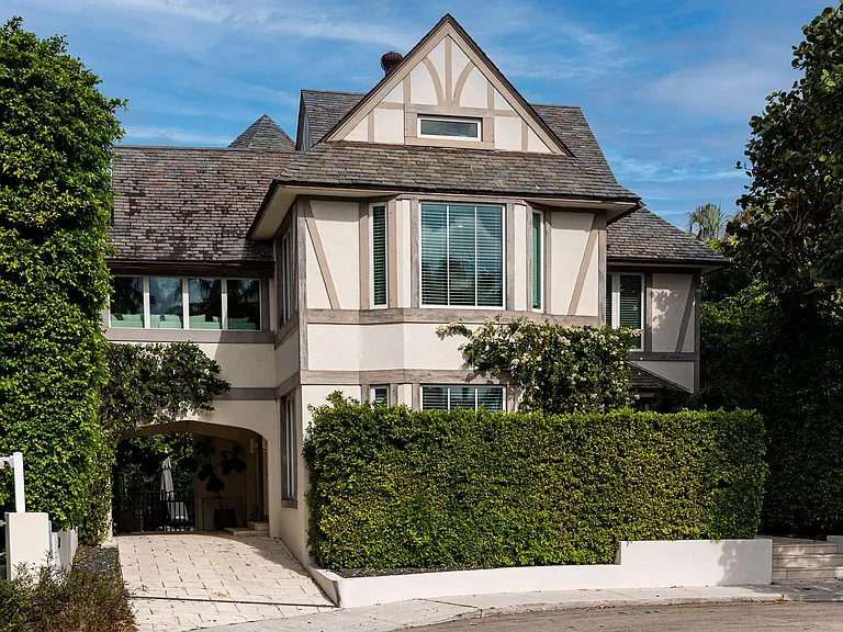 443 Seaview Ave — Photo 24