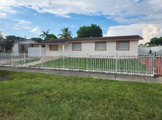 11851 SW 181st St, Miami, FL 33177