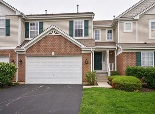 288 Larsdotter Ln, Geneva, IL 60134