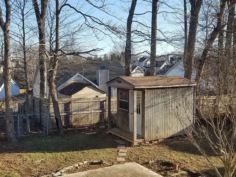 357 Erie Dr — Photo 13