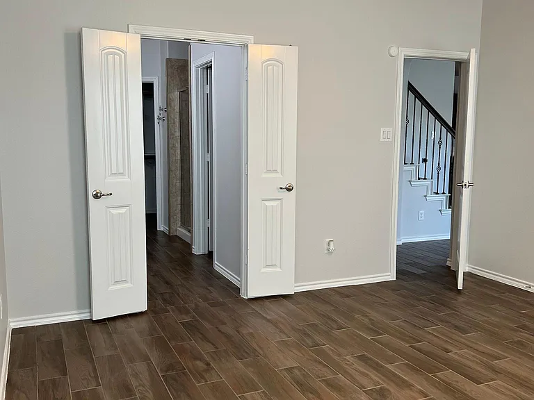 1805 Lark Ln — Photo 16