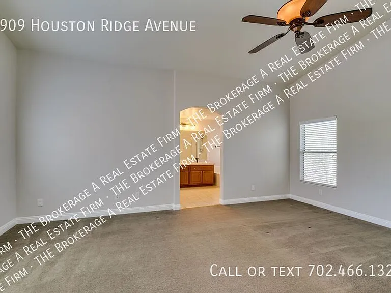8909 Houston Ridge Ave — Photo 35