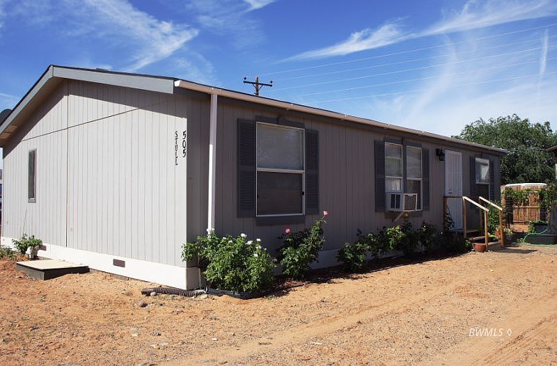 1st image of 505 N William Dawes