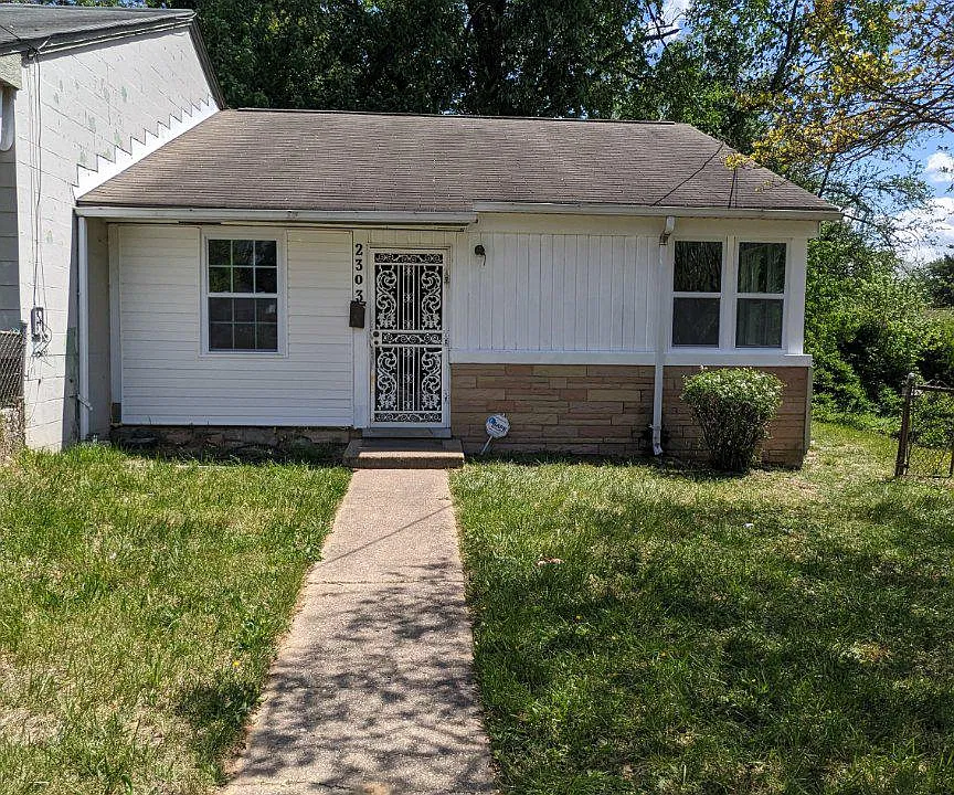 2303 Penbrook Cir