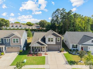 12804 Heath Grove Dr, Huntersville, NC 28078