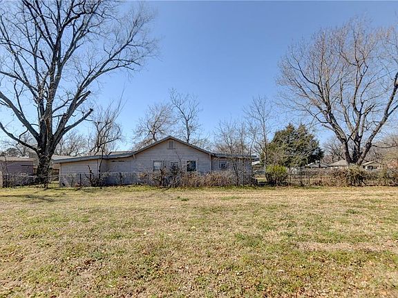 4th image of 3236 NW 15th St Lot 19
