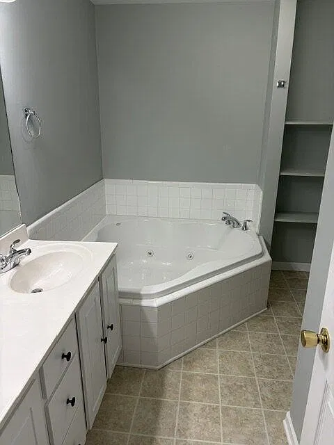 2 bed, 2.0 bath, 1308 sqft, $1,400 — Photo 2