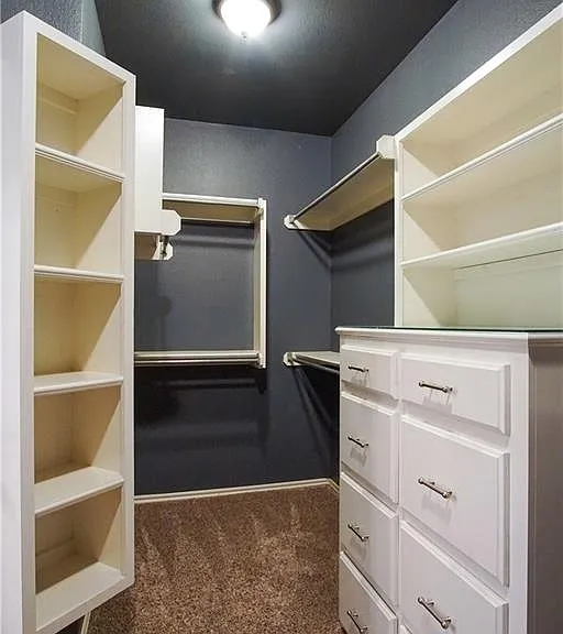 9417 Forest Dale Dr — Photo 15