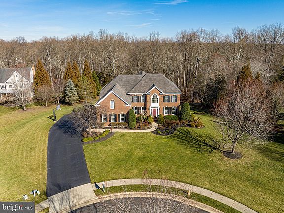 4th image of 5505 Roan Chapel Dr