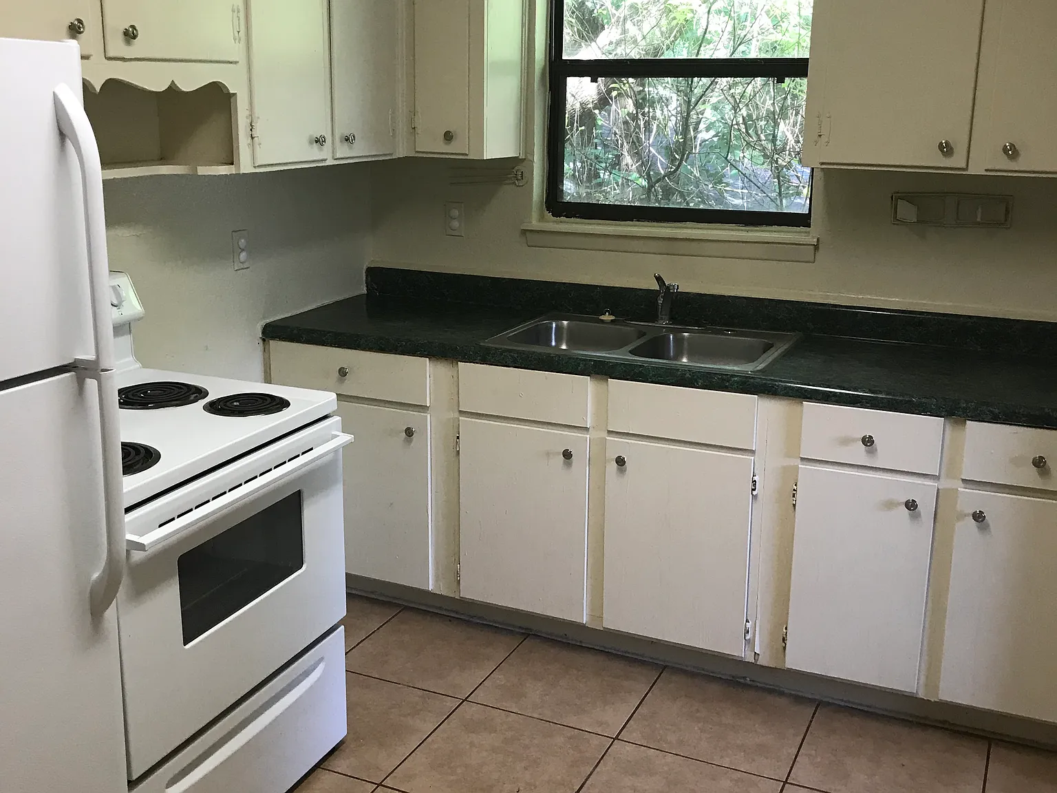 2 bed, 775 sqft, $1,495 — Photo 1