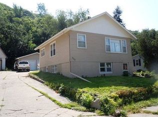 588 N 1st St, Missouri Valley, IA 51555