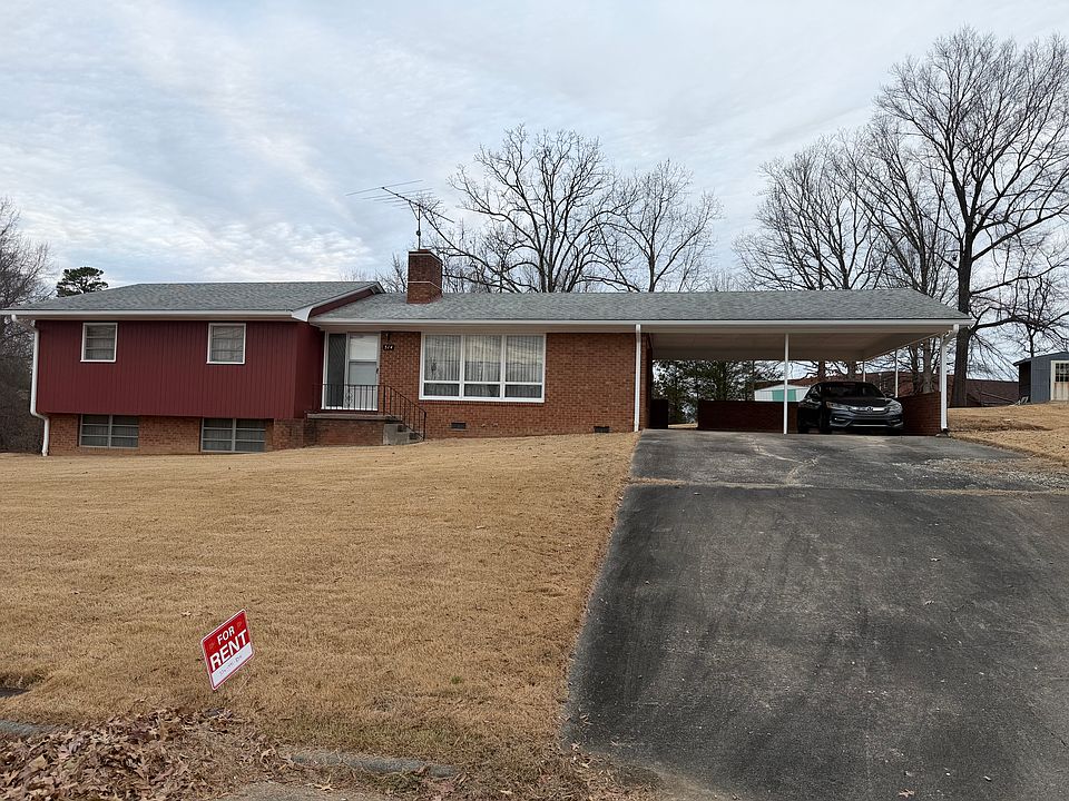 1st image of 514 Birchwood Dr