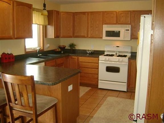 5th image of 217 Pebble Creek Dr