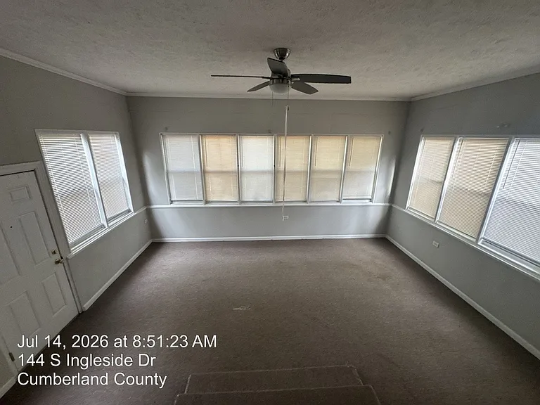 144 S Ingleside Dr — Photo 8