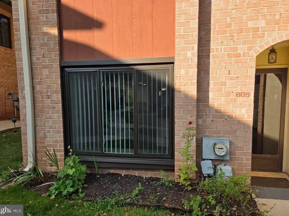 805 Stonybrook Dr #805, Norristown, PA 19403