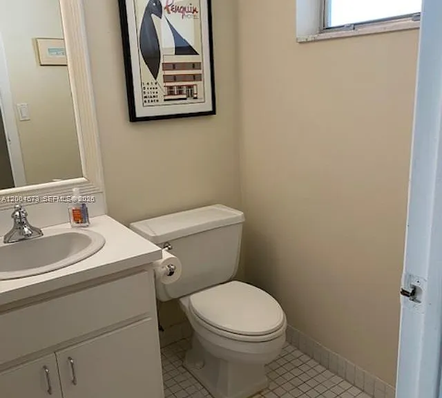 100 Edgewater Dr #102 — Photo 6