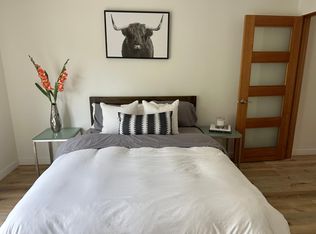 3330 Reynard Way APT 9, San Diego, CA 92103