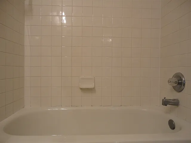 732 McLean Ct — Photo 9