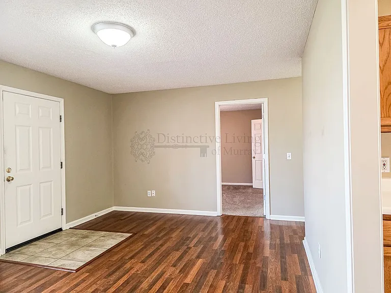 1607A Bourland Ln — Photo 6