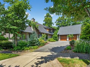 16 Wordsworth Rd, Black Mountain, NC 28711