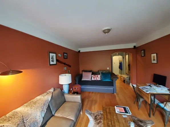 668 Riverside Drive image 1 of 14