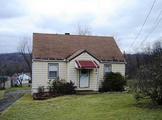 2540 Spangler Rd, Hermitage, PA 16148