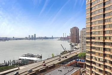 Sold by WIRE International Realty