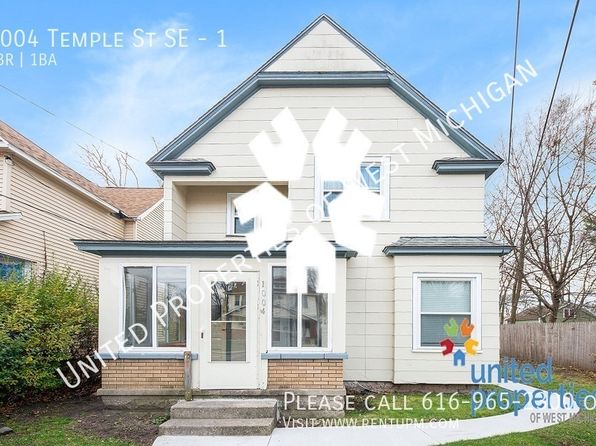 1004 Temple St SE #1