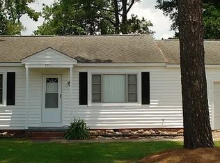 8914 Main St, Godwin, NC 28344