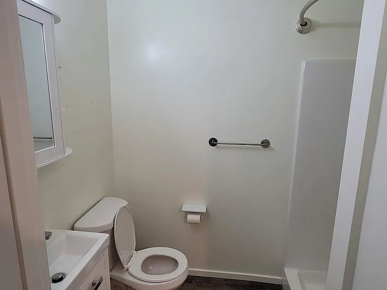714 10th Ave E #2 — Photo 24
