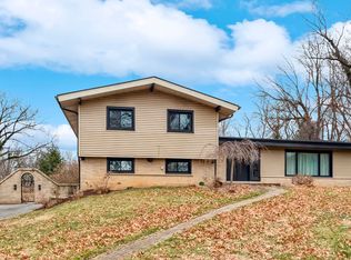 893 Woodstock Rd, Olympia Fields, IL 60461