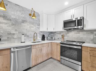 Anderson Villas, Hallandale, FL 33009