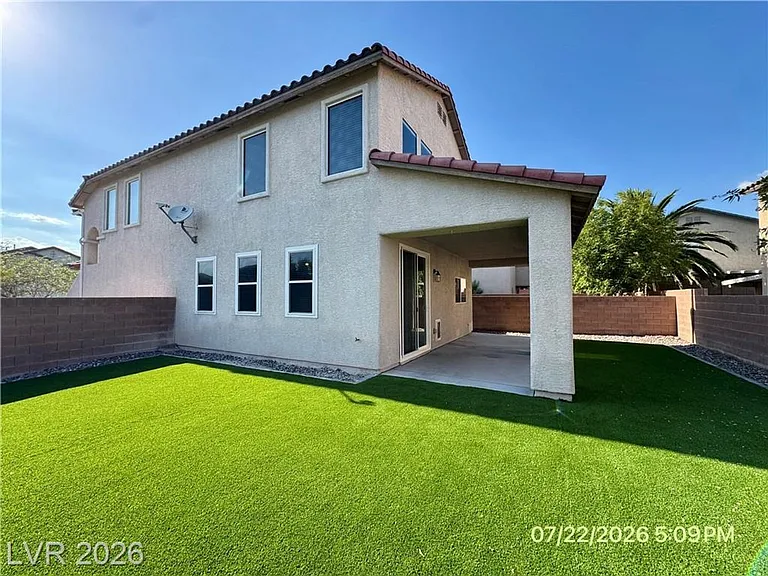 8612 Dodds Canyon St — Photo 2