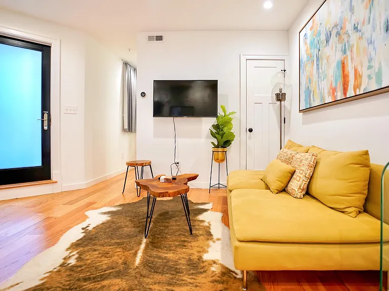 1823 Kalorama Rd NW #E — Photo 5