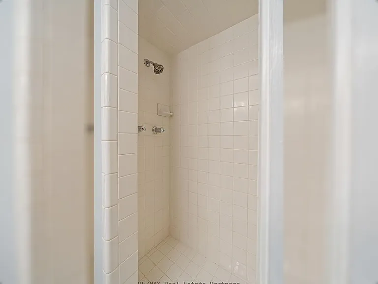 307 N 40th Ave — Photo 22