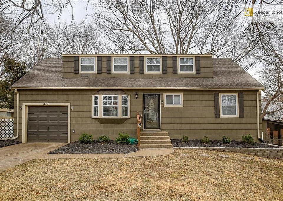 Cute home with extra parking spot on driveway (on left -not shown)