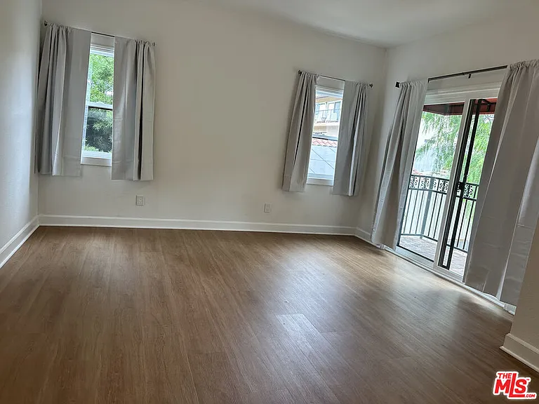 3528 Mesquite St — Photo 12