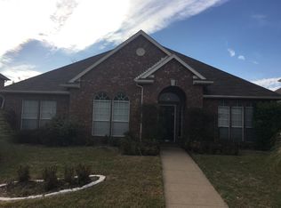 2405 Lands End Dr, Carrollton, TX 75006