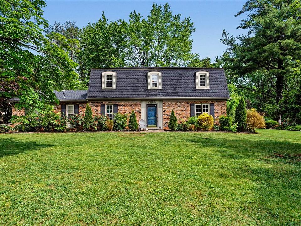 1st image of 1238 Shawnee Way