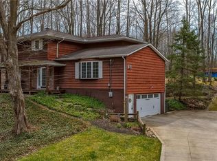 8094 Monterey Ave, Kirtland, OH