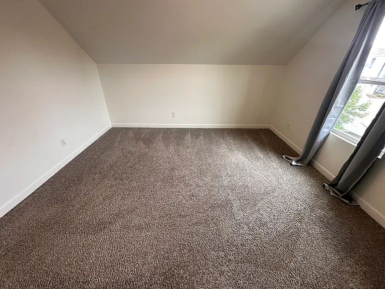 327 Lakeside Park Dr #82 — Photo 31