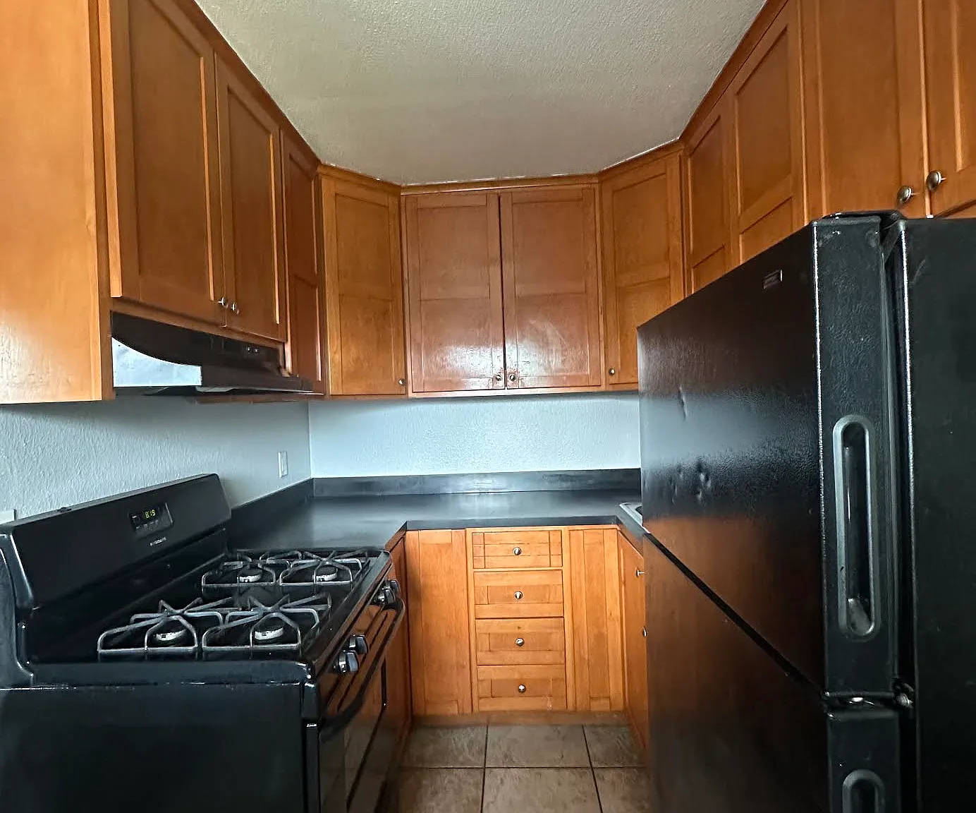 Vista Hermosa Apartments — Photo 2