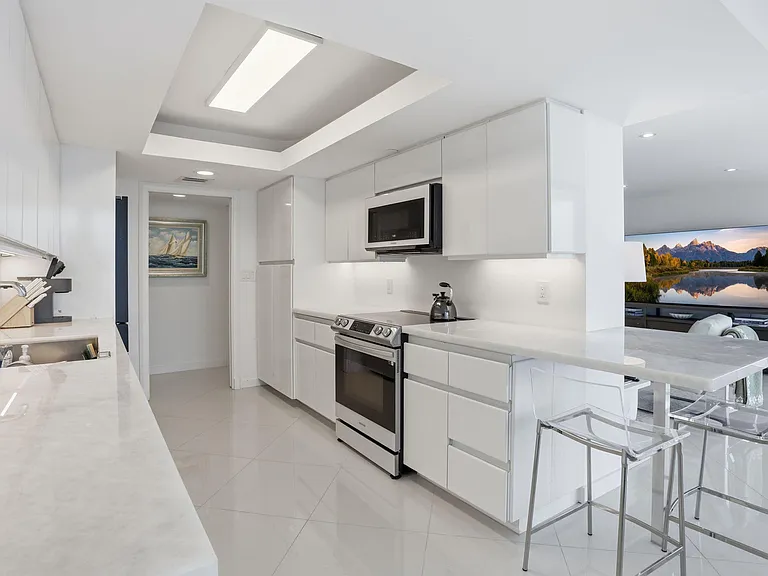 3210 S Ocean Blvd #602 — Photo 4