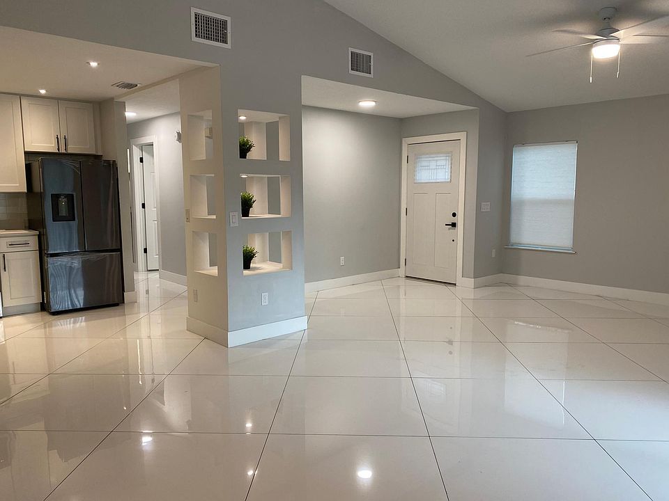1st image of 2032 Gregory Dr